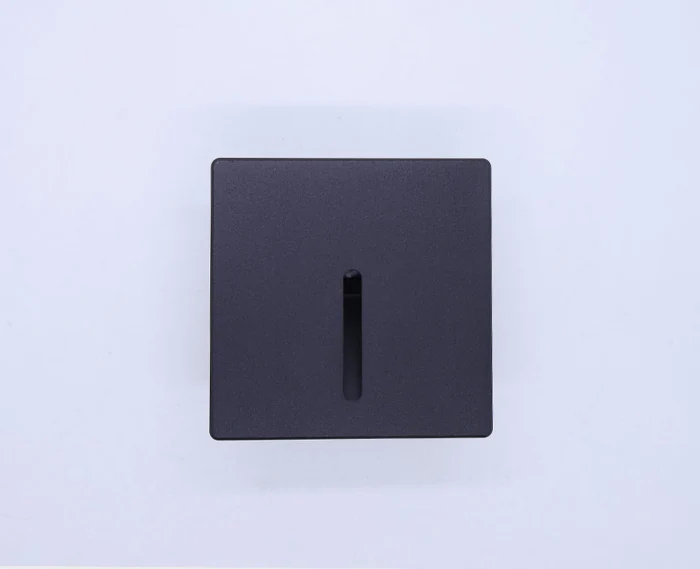 Передняя панель для светильника ITALLINE IT015-0303 black
