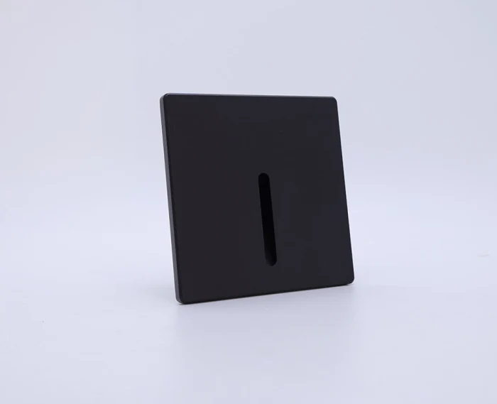Передняя панель для светильника ITALLINE IT015-0303 black