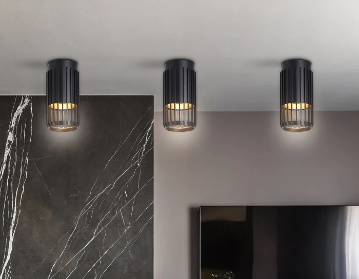 Накладной светильник со сменной лампой GU10 Ambrella light TN51674