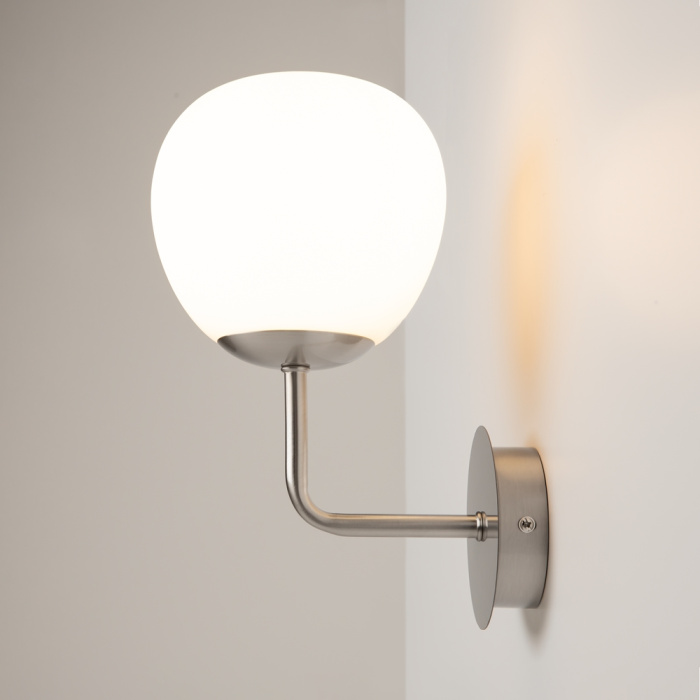 Бра Maytoni Erich MOD221-WL-01-N