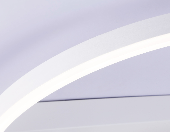 Потолочный светодиодный светильник Ambrella light FL51457