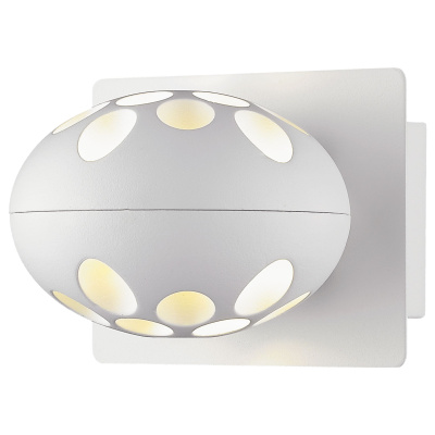 Настенный светильник WERTMARK WE438.01.001