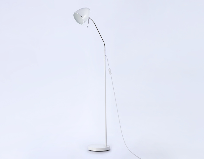 Светильник напольный с выключателем на проводе Ambrella light TR97680