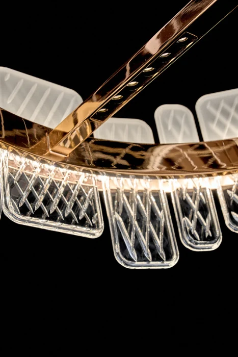 Подвесная люстра Leon Ailani LE7746/D600 GD