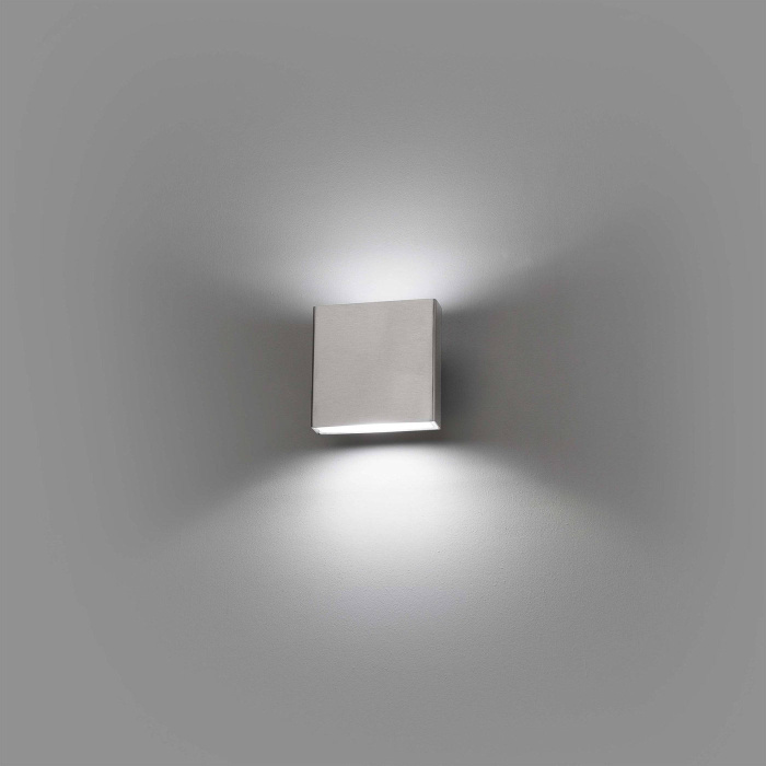 Настенный светильник KAULA