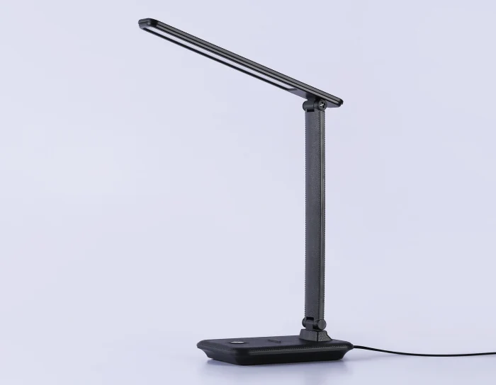 Светодиодная настольная лампа с диммером Ambrella light DE503