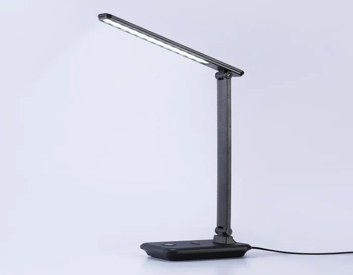 Светодиодная настольная лампа с диммером Ambrella light DE503