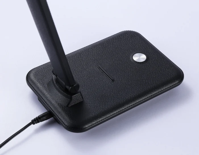 Светодиодная настольная лампа с диммером Ambrella light DE503