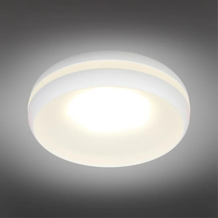 Встраиваемый светильник Omnilux Genova OML-102809-01