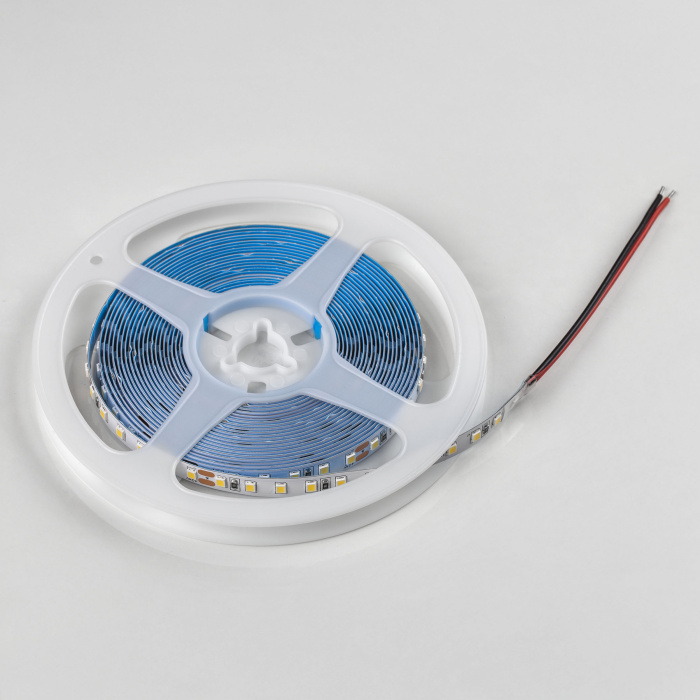 Лента теплого белого свечения 24V 420803