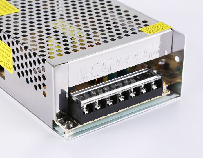 Блок питания для светодиодной ленты 12V 250W 20.8A 12.5A IP20 90-260V 160*98*50 GS9508 Ambrella light GS9508