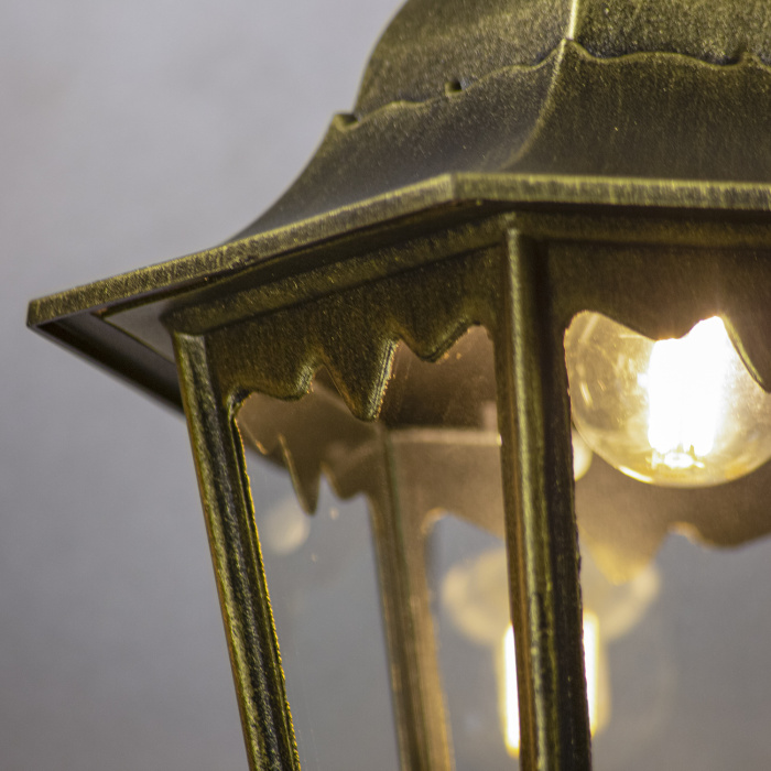 Уличный настенный светильник Favourite London 1809-1W