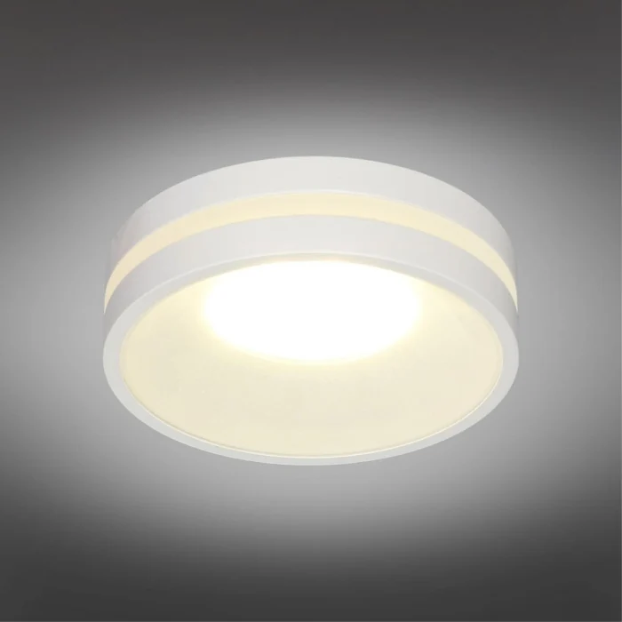 Светильник встраиваемый Omnilux Napoli OML-102709-01