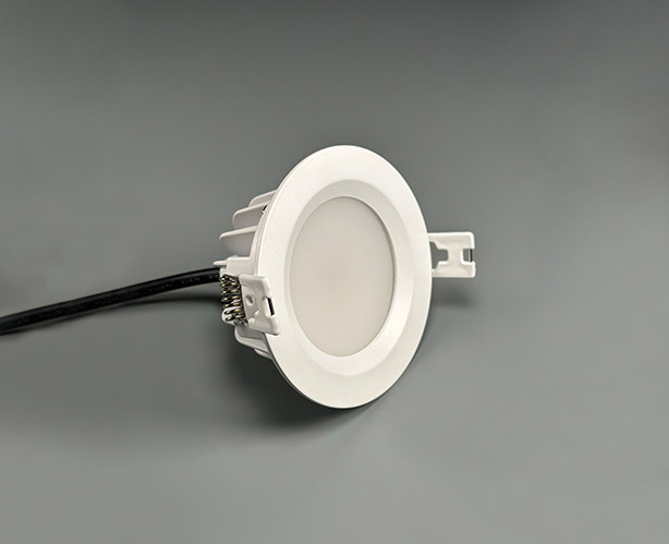 Влагозащищенный светильник Italline IT08-8018 white 3000K