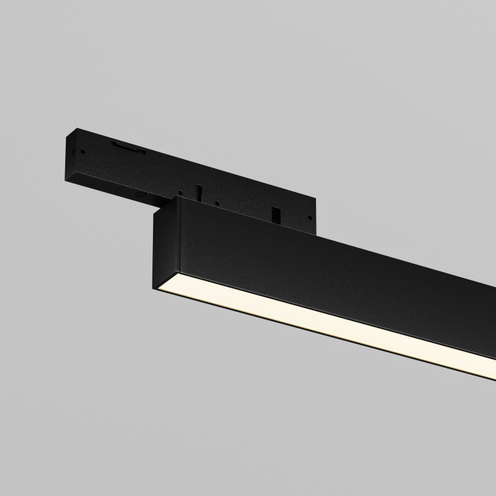 Трековый светильник Maytoni Basis TR192-1-21W3K-B