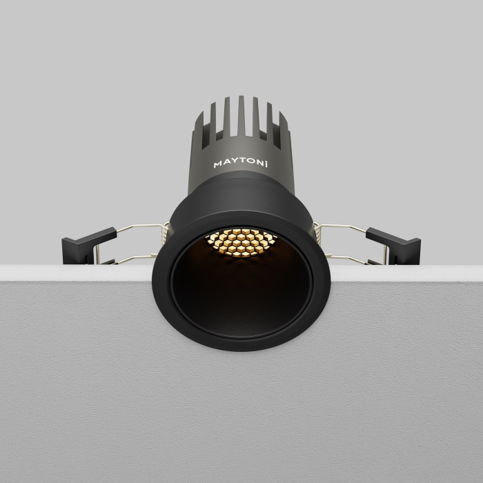 Встраиваемый светильник Maytoni Dip DL116-10W-2.7K-B