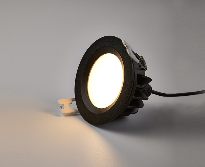 Влагозащищенный светильник Italline IT08-8018 black 4000K