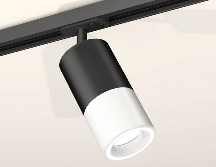 Комплект трекового светильника Ambrella light XT7401110