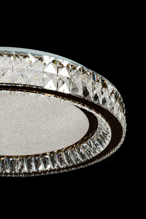 Потолочный светильник Leon Janette LE3038/600 GD