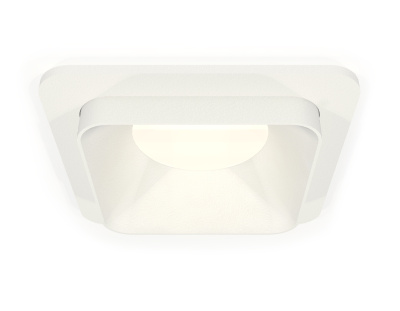 Комплект встраиваемого светильника Ambrella light XC7901001