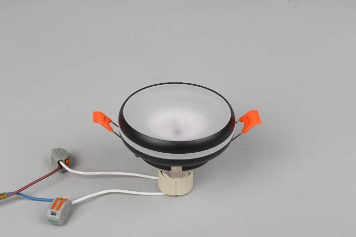 Светильник встраиваемый Omnilux Genova OML-102819-01