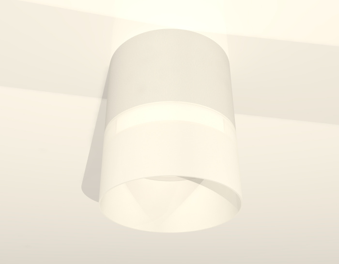 Комплект накладного светильника с акрилом Ambrella light XS8110002