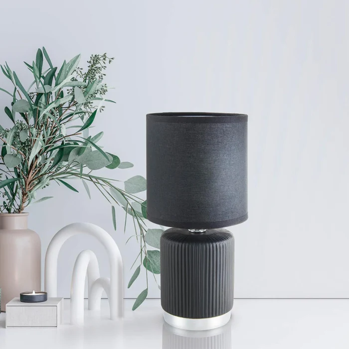 Настольная лампа Lumion Kaisa 8179/1T