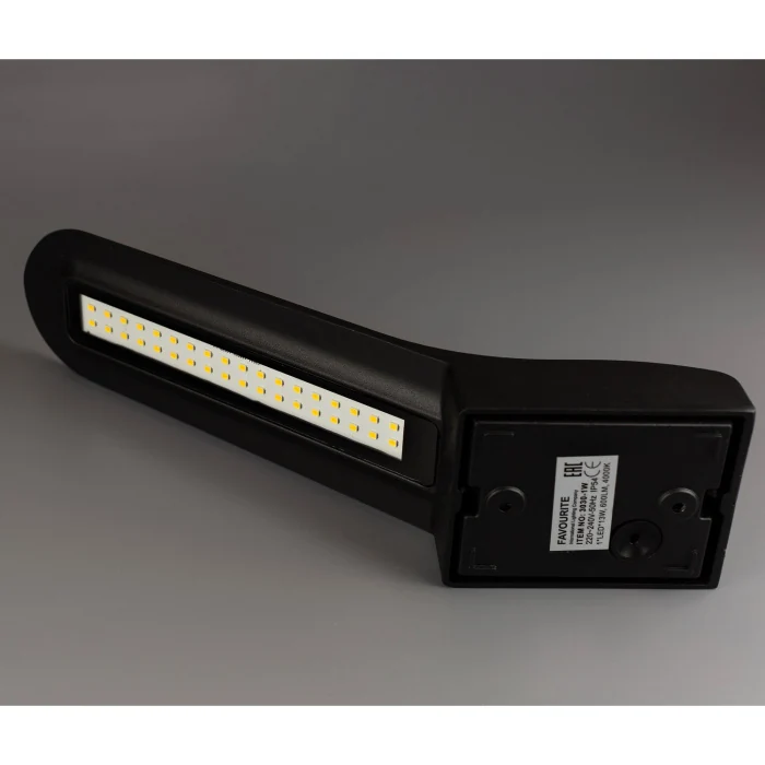 Светильник настенный Favourite 3030-1W