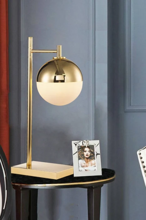 Настольная лампа Lucia Tucci TOUS T1694.1