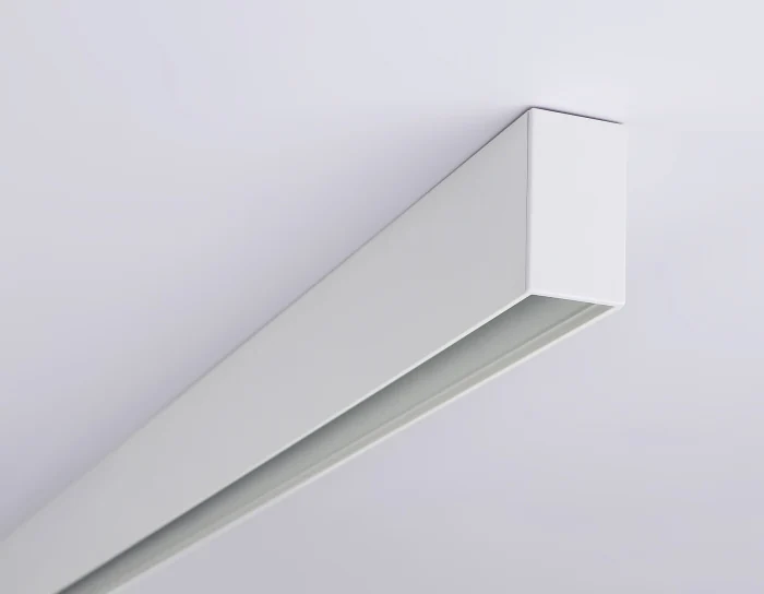 Шинопровод накладной Magnetic 220V IP20 3000*30.6*56 Ambrella light GL1005