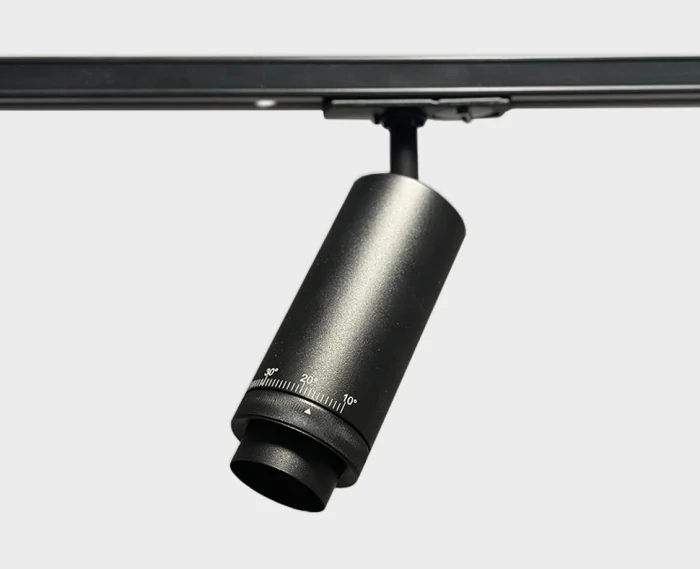 Светильник трековый ITALLINE IT02-021 black 3000K