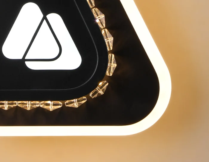 Настенный светодиодный светильник с хрусталем Ambrella light FA236