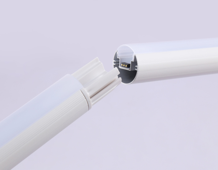 Светильник светодиодный напольный RGB с пультом Ambrella light FL8020