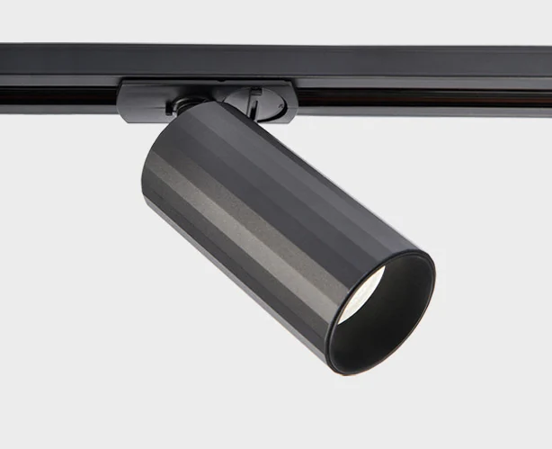 Светильник трековый ITALLINE IT08-8010 black