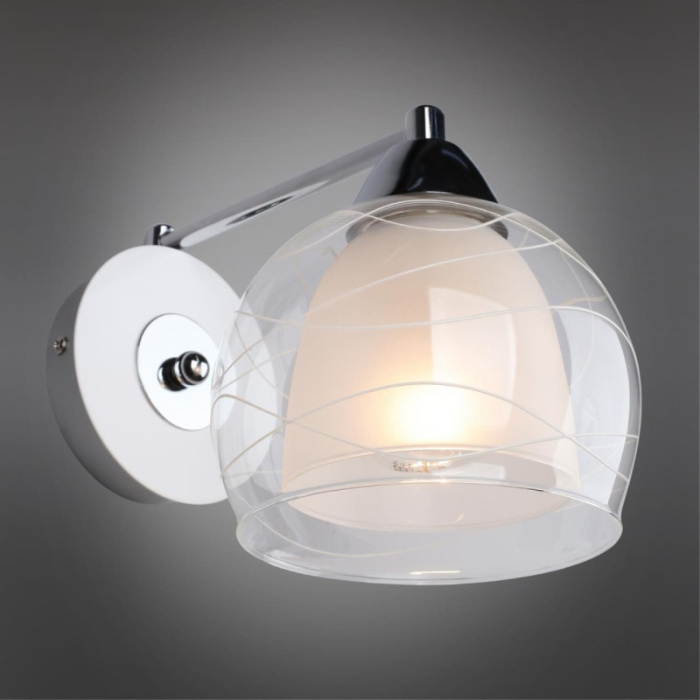 Светильник настенный Omnilux Saragossa OML-28311-01