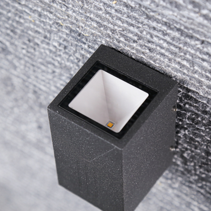 Настенный фонарь Natural Concepts Dwell NC-003333-SB