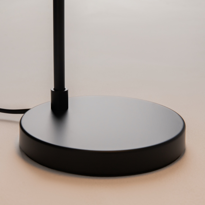 Настольная лампа Maytoni Fad MOD070TL-L8B3K