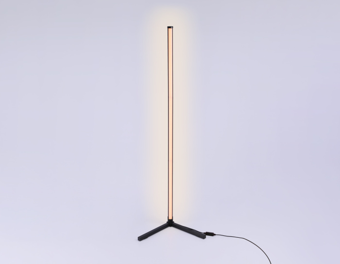 Светильник светодиодный напольный RGB с пультом Ambrella light FL8022