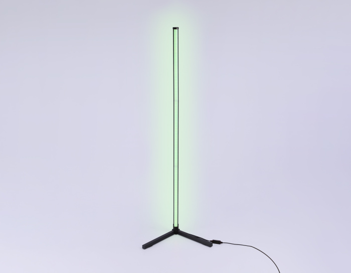 Светильник светодиодный напольный RGB с пультом Ambrella light FL8022