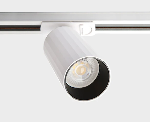 Светильник трековый ITALLINE IT08-8010 white