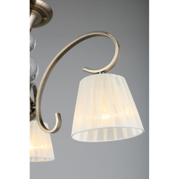 Люстра потолочная Omnilux Laveno OML-56103-03