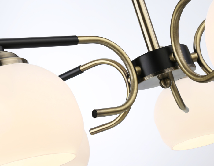 Потолочный светильник Ambrella light TR303312