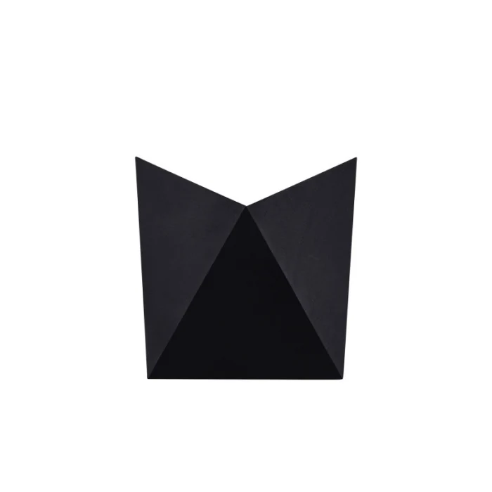 Уличный настенный светильник Maytoni Beekman O802WL-L7B