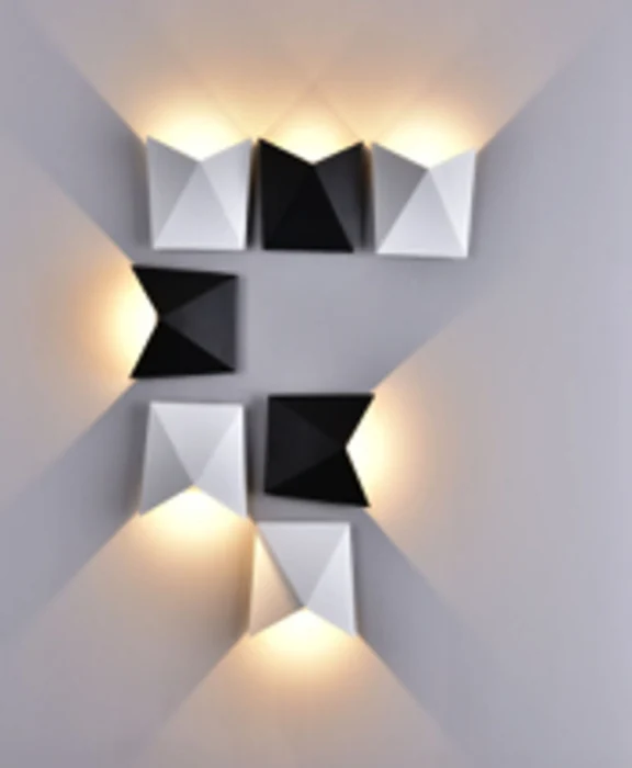 Уличный настенный светильник Maytoni Beekman O802WL-L7B