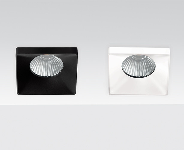 Светильник встраиваемый Italline HAN SOLO black