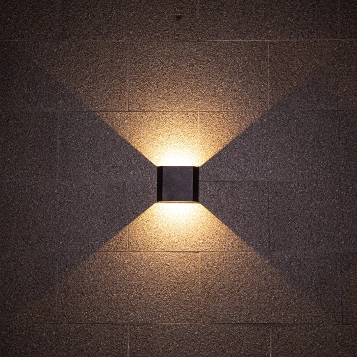 Настенный фонарь Natural Concepts Dwell NC-023504-SB