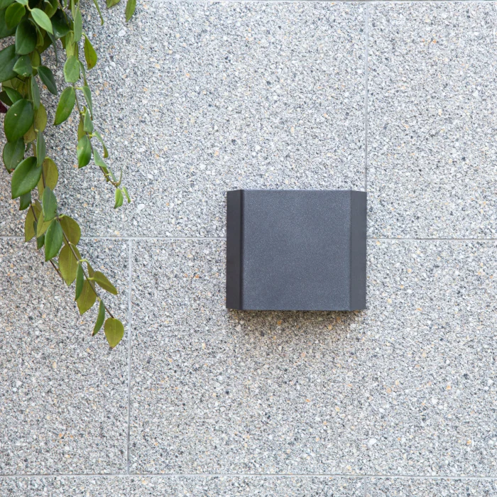 Настенный фонарь Natural Concepts Dwell NC-023504-SB