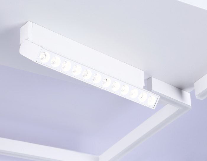 Потолочный светодиодный светильник Ambrella LineTech FL51467