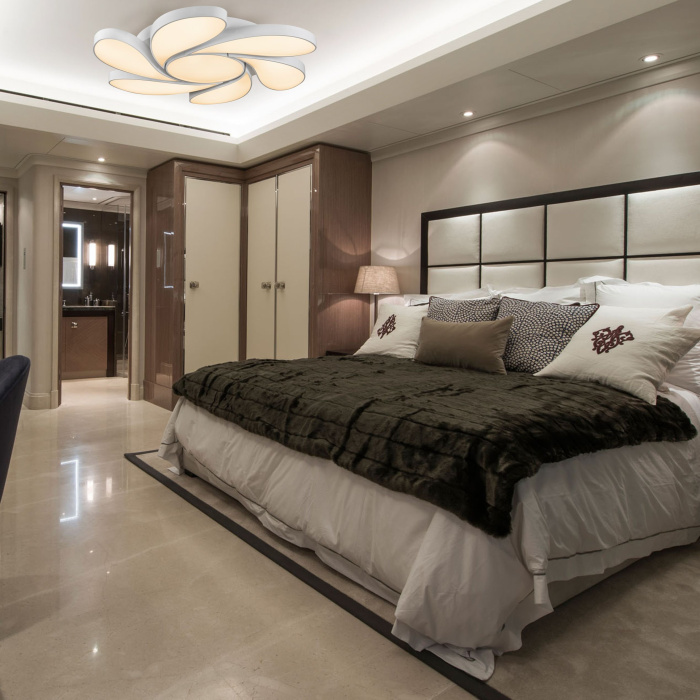 Потолочная люстра iLedex Flower 108W WH