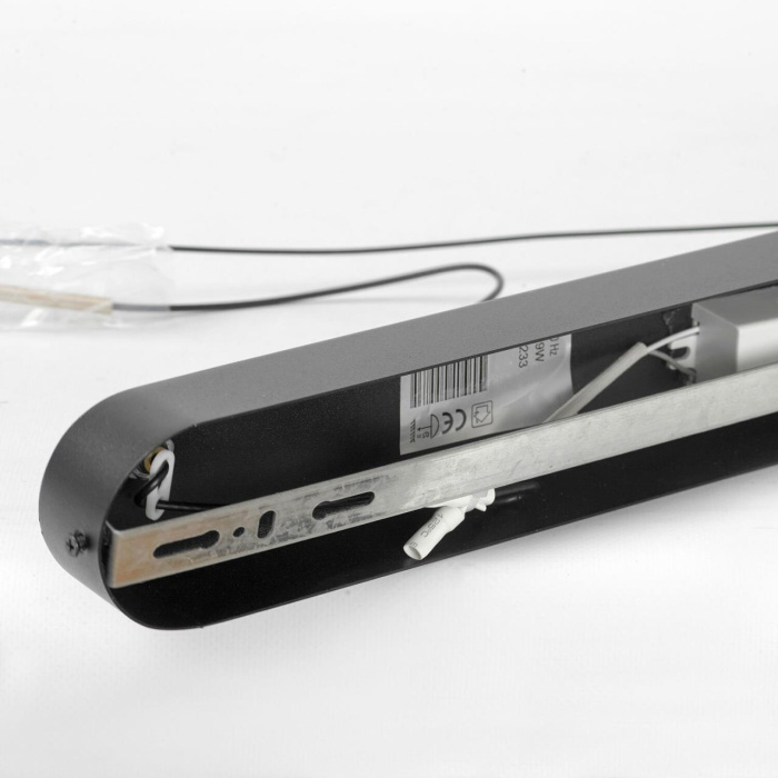 Линейный светодиодный светильник Lussole Taylor LSP-7233